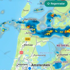 Weerbanner en regenradar-overlay